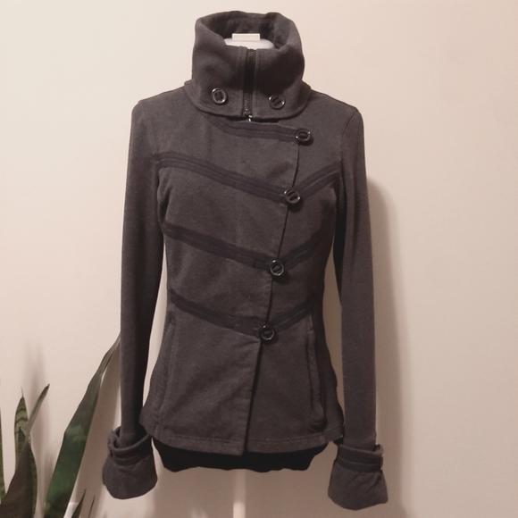 Lululemon Admiral Jacket - Picture 1 of 11